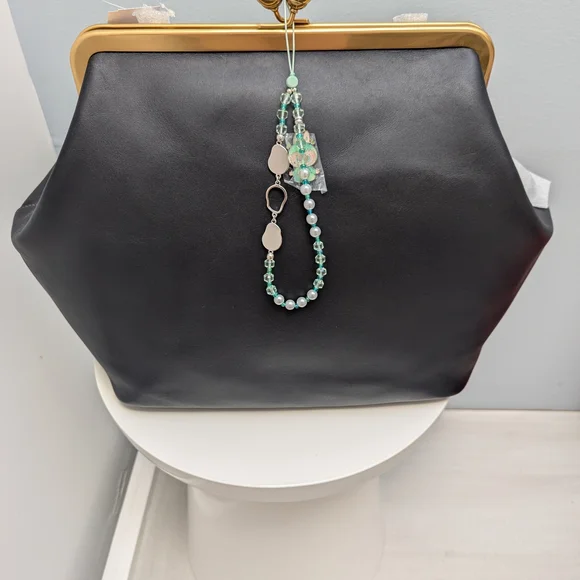 Coach Kisslock Frame In Black/Large (2 Of 2) - Picture 1 of 8